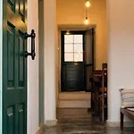 The Old Carpenters House - Corfu דירה Perivólion