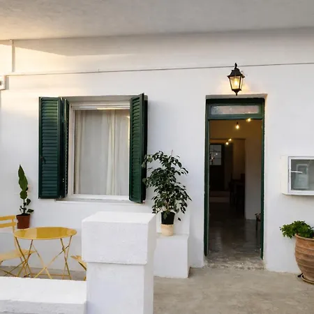 The Old Carpenters House - Corfu דירה Perivólion