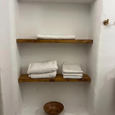 The Old Carpenters House - Corfu Apartment *